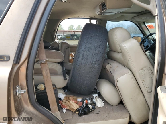 2004 Chevrolet Tahoe LT with VIN 1GNEC13ZX4R304054, listed as a Copart auction lot 44841795 with 4,663 mi miles and Clean Title. Bid and sale history available at carsss.com. Image 11.