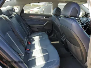 2017 Hyundai Sonata Hybrid Limited with VIN KMHE34L14HA046991, listed as a Copart auction lot 65815373 with 95,854 mi miles. Bid and sale history available at carsss.com. Image 10.
