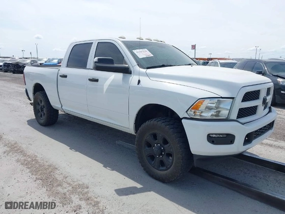 2018 Ram 2500 Tradesman with VIN 3C6UR4CJ0JG188350, listed as a IAAI auction lot 41787630 with 122,434 mi miles. Bid and sale history available at carsss.com. Image 1.