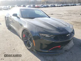 2022 Chevrolet Camaro 1LT with VIN 1G1FB1RS7N0106881, listed as a Copart auction lot 66443782 with 9,817 mi miles. Bid and sale history available at carsss.com. Image 1.