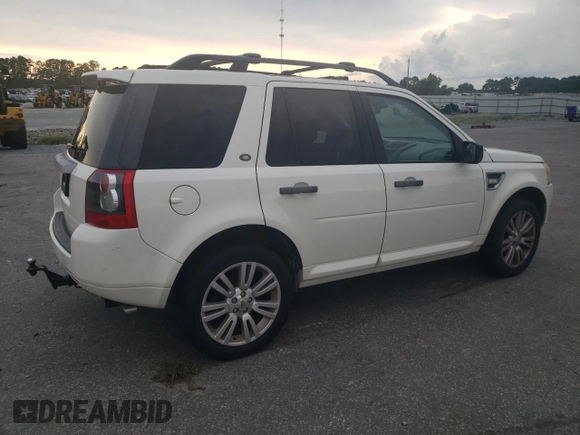 2010 Land Rover LR2 HSE with VIN SALFT2BN6AH188167, listed as a Copart auction lot 65749334 with 195,491 mi miles and Salvage Title. Bid and sale history available at DreamBid. Image 3.