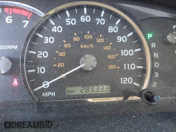 2007 Toyota Sequoia SR5 with VIN 5TDZT34A17S294129, listed as a IAAI auction lot 41880711 with 289,333 mi miles. Bid and sale history available at carsss.com. Image 7.