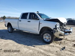 2019 Ram 2500 Tradesman with VIN 3C6UR5HJ8KG587569, listed as a Copart auction lot 45483665 with 136,457 mi miles and Salvage title. Bid and sale history available at DreamBid. Image 4.