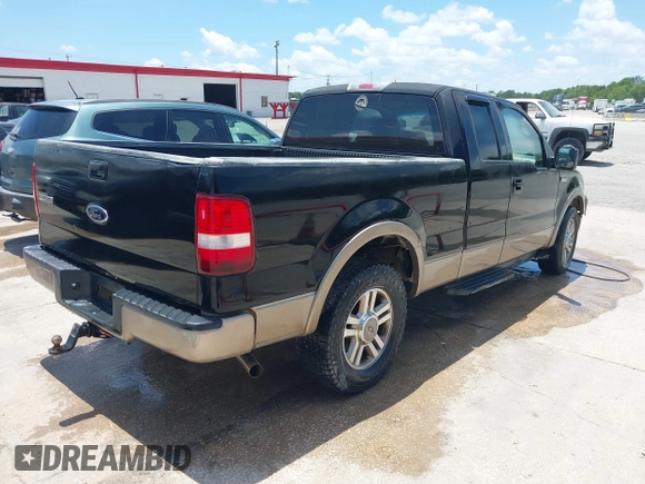 2005 Ford F-150 XLT с VIN 1FTPX12555NA33112, выставлен на аукционе IAAI как лот 42489921 с пробегом 247 309 миль миль и . История ставок и продаж доступна на DreamBid. Изображение 4.