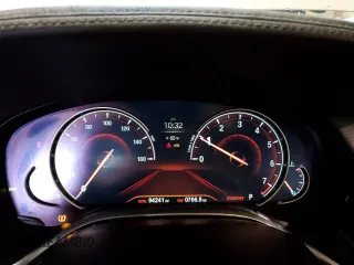 2017 BMW 7 Series 740i with VIN WBA7E2C52HG739888, listed as a Copart auction lot 72703492 with 94,241 mi miles. Bid and sale history available at carsss.com. Image 9.
