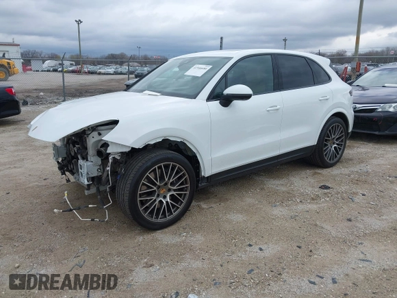 2023 Porsche Cayenne z VIN WP1AA2AY1PDA01984, wystawiony jako IAAI lot #41946680 z przebiegiem 16 121 mil mil oraz . Historia ofert i sprzedaży dostępna na DreamBid. Obrazek 18.