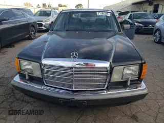 1991 Mercedes-Benz 560 with VIN WDBCA39E8MA567307, listed as a Copart auction lot 77488244 with 202,305 mi miles and Clean Title. Bid and sale history available at DreamBid. Image 5.