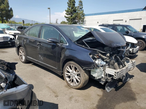 2010 Lexus HS 250h with VIN JTHBB1BA3A2006006, listed as a Copart auction lot 64557664 with 193,900 mi miles and Salvage Title. Bid and sale history available at DreamBid. Image 4.