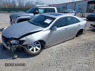 2008 Lexus ES 350 with VIN JTHBJ46G182184591, listed as a IAAI auction lot 41933603 with 265,598 mi miles. Bid and sale history available at carsss.com. Image 2.