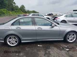 2014 Mercedes-Benz C 250 Sport with VIN WDDGF4HB0EA913360, listed as a IAAI auction lot 42488877 with 192,365 mi miles and . Bid and sale history available at DreamBid. Image 13.