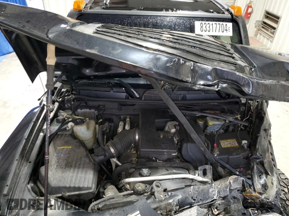 2006 Hummer H3 with VIN 5GTDN136768115805, listed as a Copart auction lot 83317704 with 119,172 mi miles and Salvage Title. Bid and sale history available at DreamBid. Image 13.