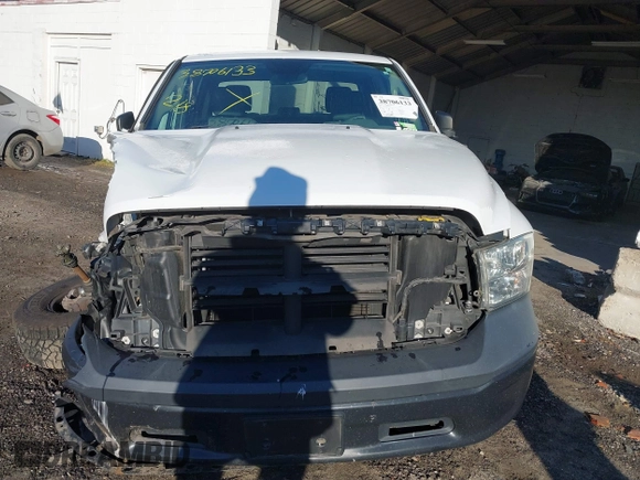 2016 Ram 1500 Express with VIN 1C6RR7KG5GS231563, listed as a IAAI auction lot 38706133 with 103,567 mi miles and . Bid and sale history available at DreamBid. Image 11.
