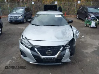 2020 Nissan Maxima S z VIN 1N4AA6BV9LC383538, wystawiony jako IAAI lot #40860829 z przebiegiem 63 975 mil mil oraz . Historia ofert i sprzedaży dostępna na DreamBid. Obrazek 13.
