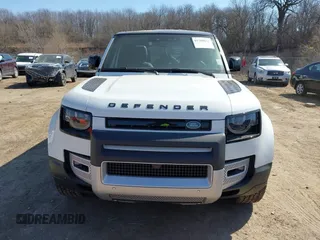 2024 Land Rover Defender S with VIN SALEJ7EU6R2339332, listed as a IAAI auction lot 41789041 with 1,752 mi miles and . Bid and sale history available at DreamBid. Image 12.