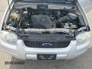 2004 Ford Escape Limited with VIN 1FMCU94144KA71989, listed as a Copart auction lot 49144075 with 144,282 mi miles and Clean Title. Bid and sale history available at carsss.com. Image 12.