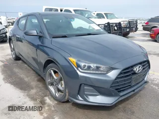 2019 Hyundai Veloster 2.0 with VIN KMHTG6AF1KU017847, listed as a IAAI auction lot 41915938 with 93,914 mi miles. Bid and sale history available at carsss.com. Image 1.