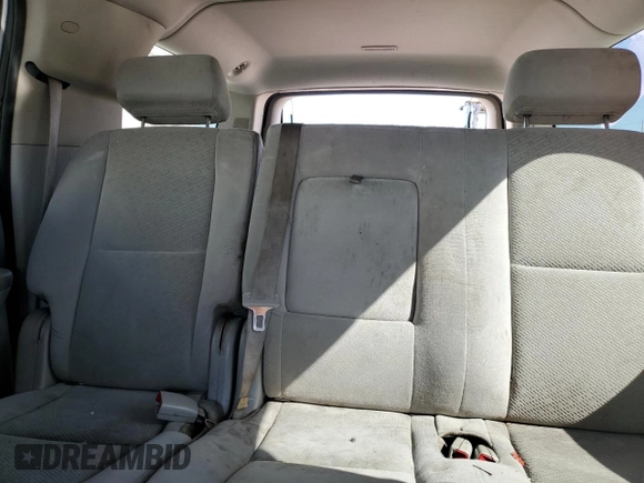 2007 Chevrolet Suburban LTZ z VIN 3GNFC16J57G133101, wystawiony jako Copart lot #58962725 z przebiegiem 52 956 mil mil oraz Szkoda całkowita • Salvage title. Historia ofert i sprzedaży dostępna na DreamBid. Obrazek 10.