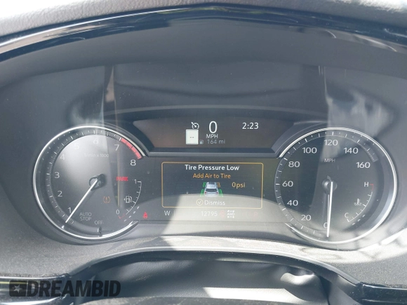2025 Cadillac XT6 AWD Premium Luxury with VIN 1GYKPDRS3SZ118214, listed as a IAAI auction lot 42100315 with 12,795 mi miles and . Bid and sale history available at DreamBid. Image 7.