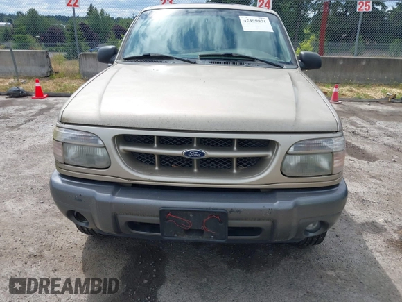 2001 Ford Explorer XLT z VIN 1FMZU73E71ZA79770, wystawiony jako IAAI lot #42499921 z przebiegiem 174 050 mil mil oraz . Historia ofert i sprzedaży dostępna na DreamBid. Obrazek 6.