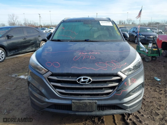 2016 Hyundai Tucson SE with VIN KM8J3CA49GU151903, listed as a IAAI auction lot 41426640 with 141,803 mi miles. Bid and sale history available at carsss.com. Image 12.
