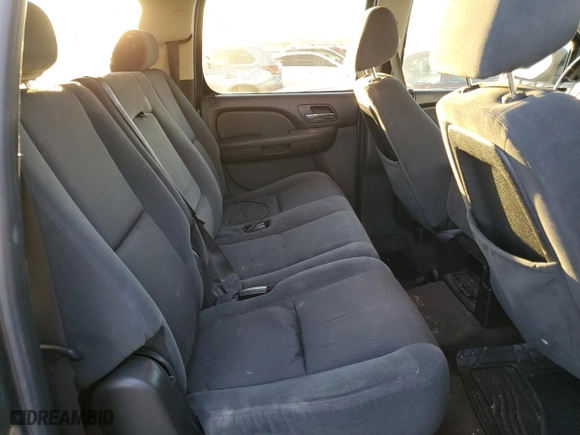 2009 Chevrolet Suburban LS with VIN 1GNFC16089R225359, listed as a Copart auction lot 76146434 with 205,749 mi miles and Salvage Title. Bid and sale history available at carsss.com. Image 11.