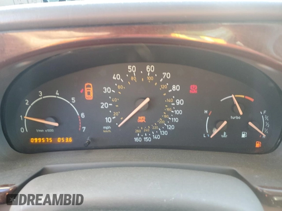 2002 Saab 9-3 z VIN YS3DF55K527016771, wystawiony jako Copart lot #56108085 z przebiegiem 99 575 mil mil oraz Tytuł czysty. Historia ofert i sprzedaży dostępna na DreamBid. Obrazek 9.