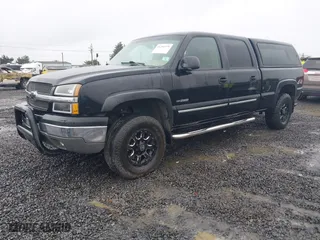 2004 Chevrolet Silverado 2500 Crew Cab LT with VIN 1GCGK23U84F181726, listed as a IAAI auction lot 41205379 with 1 mi miles. Bid and sale history available at carsss.com. Image 17.