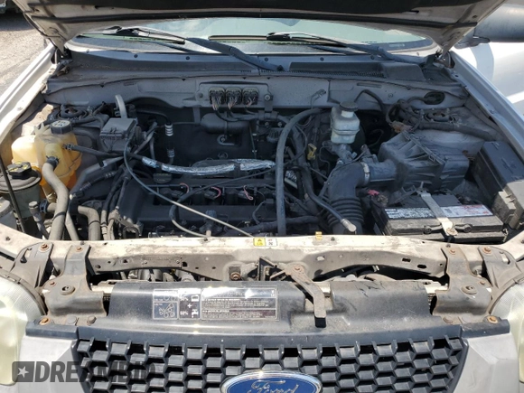 2007 Ford Escape XLS с VIN 1FMYU02Z27KB60555, выставлен на аукционе Copart как лот 55585895 с пробегом Не указан миль и Чистый • Clean title. История ставок и продаж доступна на DreamBid. Изображение 12.