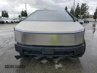 2024 Tesla Cybertruck with VIN 7G2CEHED8RA050212, listed as a Copart auction lot 47994405 with 11,949 mi miles and Salvage Title. Bid and sale history available at carsss.com. Image 5.