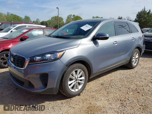2020 Kia Sorento S z VIN 5XYPG4A57LG667674, wystawiony jako IAAI lot #41956371 z przebiegiem 103 976 mil mil oraz . Historia ofert i sprzedaży dostępna na DreamBid. Obrazek 21.