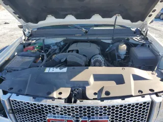 2011 GMC Sierra 1500 Denali z VIN 3GTP2XE26BG222472, wystawiony jako Copart lot #42186215 z przebiegiem Nie podano mil oraz Nie do naprawy • Non repairable. Historia ofert i sprzedaży dostępna na DreamBid. Obrazek 11.