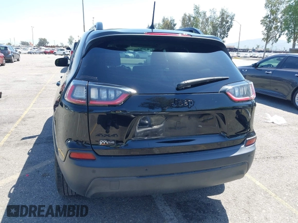 2020 Jeep Cherokee Latitude Plus with VIN 1C4PJMLB8LD563861, listed as a IAAI auction lot 41973359 with 62,234 mi miles and . Bid and sale history available at DreamBid. Image 17.