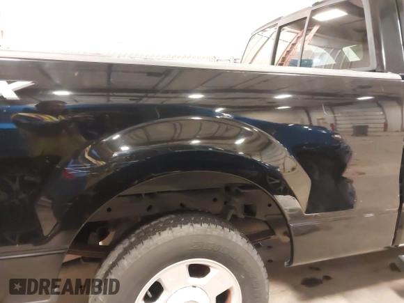 2004 Ford F-150 XL with VIN 1FTRF12W94NC05354, listed as a IAAI auction lot 41936926 with 105,846 mi miles. Bid and sale history available at carsss.com. Image 12.