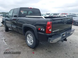 2004 Chevrolet Silverado 1500 with VIN 1GCEK19T14E193948, listed as a IAAI auction lot 41515676 with 188,289 mi miles and . Bid and sale history available at DreamBid. Image 3.
