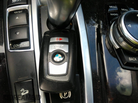 2014 BMW 5 Series 535i xDrive with VIN WBA5B3C5XED535441, listed as a IAAI auction lot 41622013 with 132,024 mi miles and . Bid and sale history available at carsss.com. Image 11.
