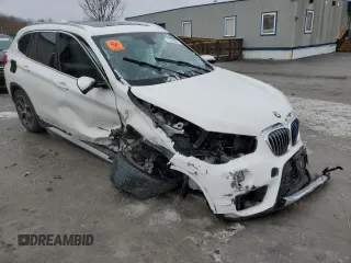 2018 BMW X1 xDrive28i with VIN WBXHT3C3XJ5K32369, listed as a Copart auction lot 71373882 with 0 mi miles. Bid and sale history available at carsss.com. Image 4.