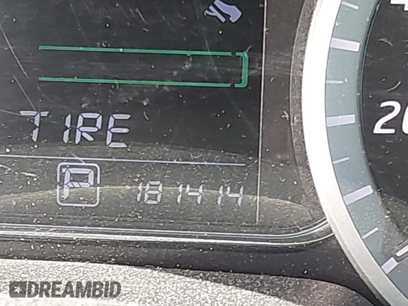 2014 Nissan Sentra SV with VIN 1N4AB7AP5EN852329, listed as a IAAI auction lot 41894519 with 181,414 mi miles and . Bid and sale history available at DreamBid. Image 16.