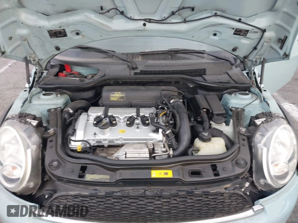 2013 MINI Convertible S с VIN WMWZP3C57DT551118, выставлен на аукционе IAAI как лот 41086617 с пробегом 108 049 миль миль и . История ставок и продаж доступна на DreamBid. Изображение 10.