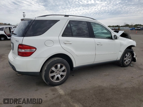 2007 Mercedes-Benz M 350 with VIN 4JGBB86E67A269799, listed as a Copart auction lot 53234715 with 83,236 mi miles and Salvage Title. Bid and sale history available at DreamBid. Image 3.