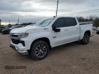 2023 Chevrolet Silverado 1500 LT with VIN 3GCUDDE84PG259771, listed as a Copart auction lot 42921335 with 39,617 mi miles and Clean Title. Bid and sale history available at carsss.com. Image 1.