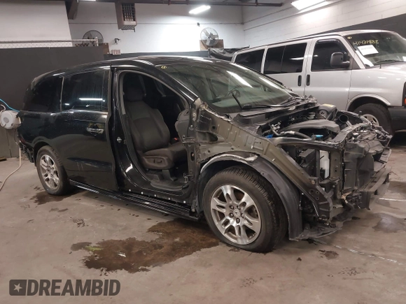 2018 Honda Odyssey Elite with VIN 5FNRL6H92JB110572, listed as a IAAI auction lot 41387270 with 159,806 mi miles and . Bid and sale history available at DreamBid. Image 1.