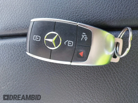 2020 Mercedes-Benz GLE 350 z VIN 4JGFB4KB8LA035843, wystawiony jako IAAI lot #42035150 z przebiegiem 188 505 mil mil oraz . Historia ofert i sprzedaży dostępna na DreamBid. Obrazek 11.