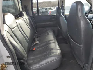 2001 Dodge Dakota Sport with VIN 1B7GG2AN11S125451, listed as a Copart auction lot 86759674 with 157,538 mi miles and Clean Title. Bid and sale history available at carsss.com. Image 10.