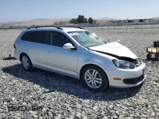 2014 Volkswagen Jetta TDI with VIN 3VWPL7AJ8EM624930, listed as a Copart auction lot 60873205 with Not provided miles and Salvage title. Bid and sale history available at DreamBid. Image 4.