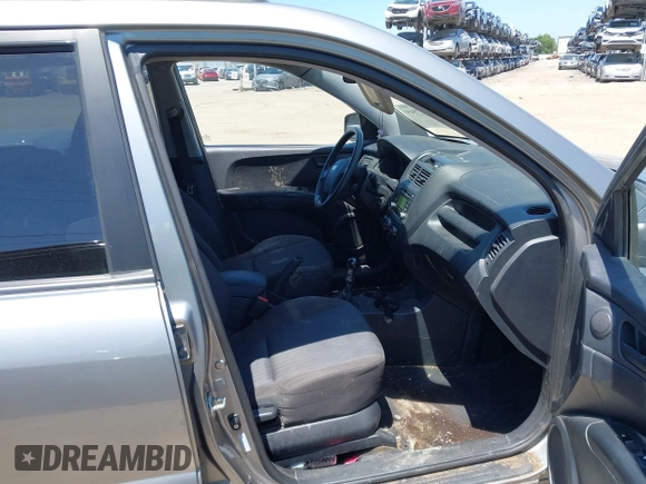 2010 Kia Sportage LX with VIN KNDKG3A47A7722839, listed as a IAAI auction lot 42017569 with 187,100 mi miles and . Bid and sale history available at carsss.com. Image 5.
