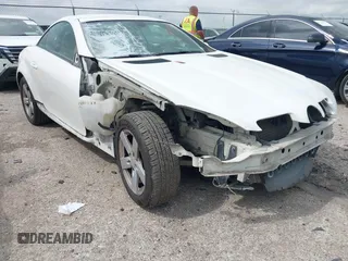 2008 Mercedes-Benz SLK 280 z VIN WDBWK54F18F174473, wystawiony jako IAAI lot #42123501 z przebiegiem 102 143 mil mil oraz . Historia ofert i sprzedaży dostępna na DreamBid. Obrazek 17.