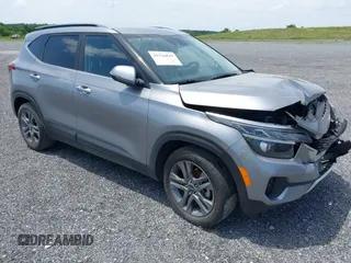 2022 Kia Seltos S z VIN KNDEU2AA3N7315127, wystawiony jako IAAI lot #41326829 z przebiegiem 98 268 mil mil oraz . Historia ofert i sprzedaży dostępna na DreamBid. Obrazek 1.