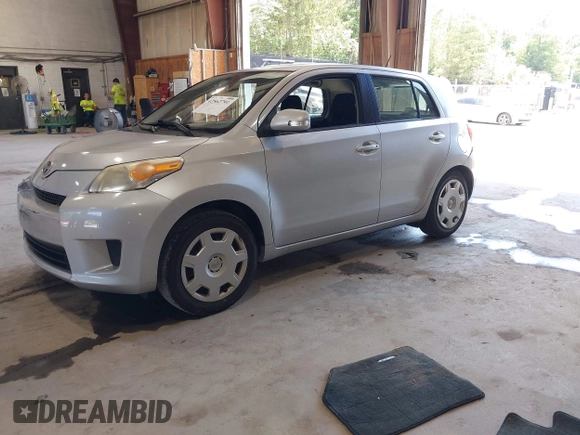 2009 Scion xD with VIN JTKKU10439J046122, listed as a IAAI auction lot 42562791 with 137,340 mi miles and . Bid and sale history available at DreamBid. Image 2.