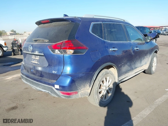 2019 Nissan Rogue SL with VIN 5N1AT2MTXKC768108, listed as a IAAI auction lot 41142400 with 99,801 mi miles. Bid and sale history available at carsss.com. Image 4.
