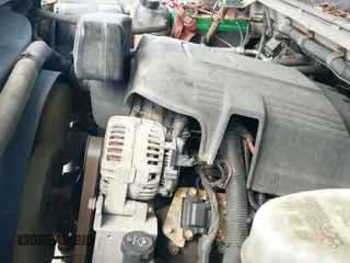 2013 Chevrolet Silverado 2500HD Work Truck z VIN 1GB0KVCGXDZ341475, wystawiony jako IAAI lot #42579251 z przebiegiem 145 937 mil mil oraz . Historia ofert i sprzedaży dostępna na DreamBid. Obrazek 18.